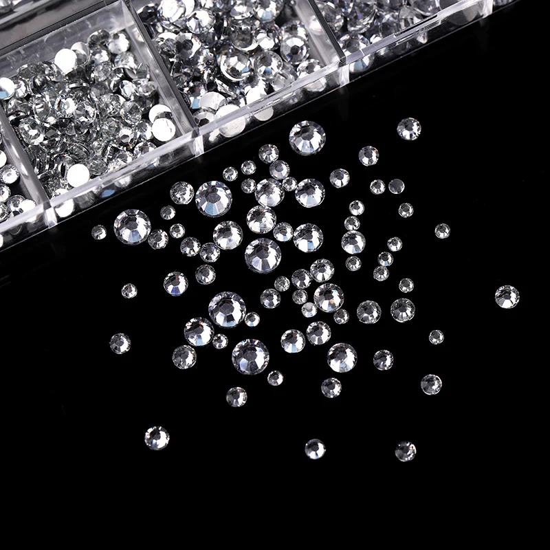 12 Grids Transparent Flat-Back Rhinestones Kit - Image 3