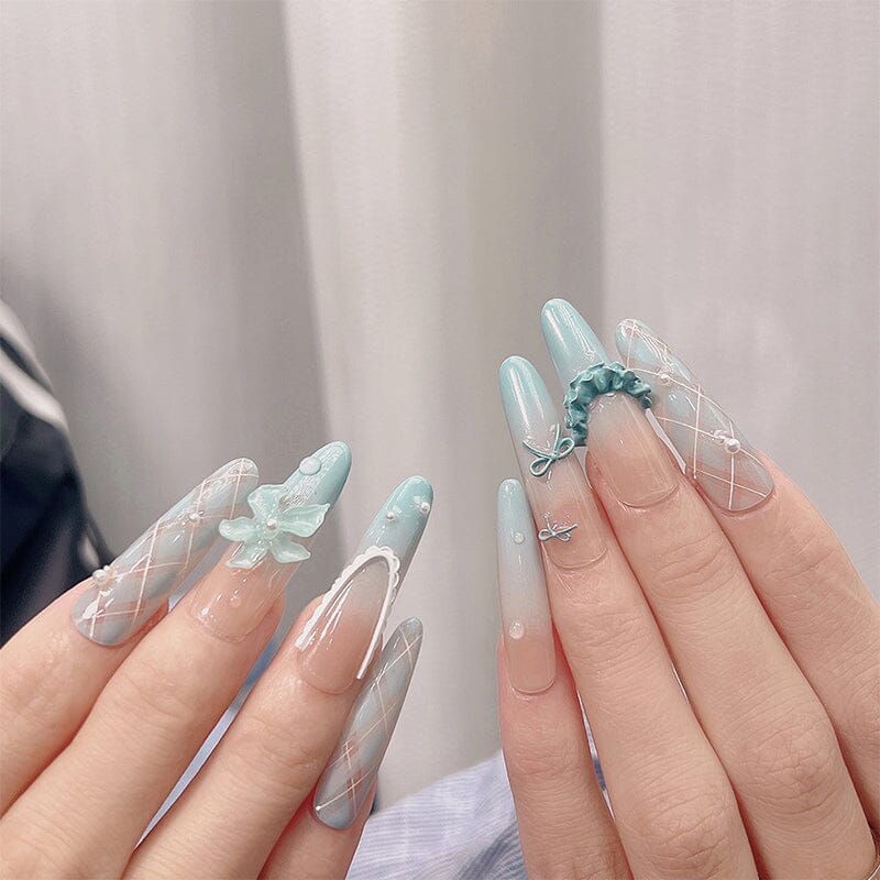 50pcs Multicolor Lily Spring 3D Nail Decorations - Image 2