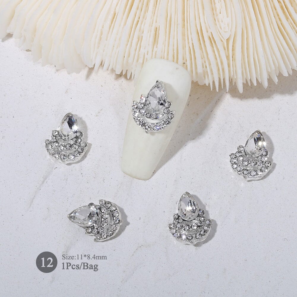 Butterfly Rhinestone Nail Decoration - Image 23