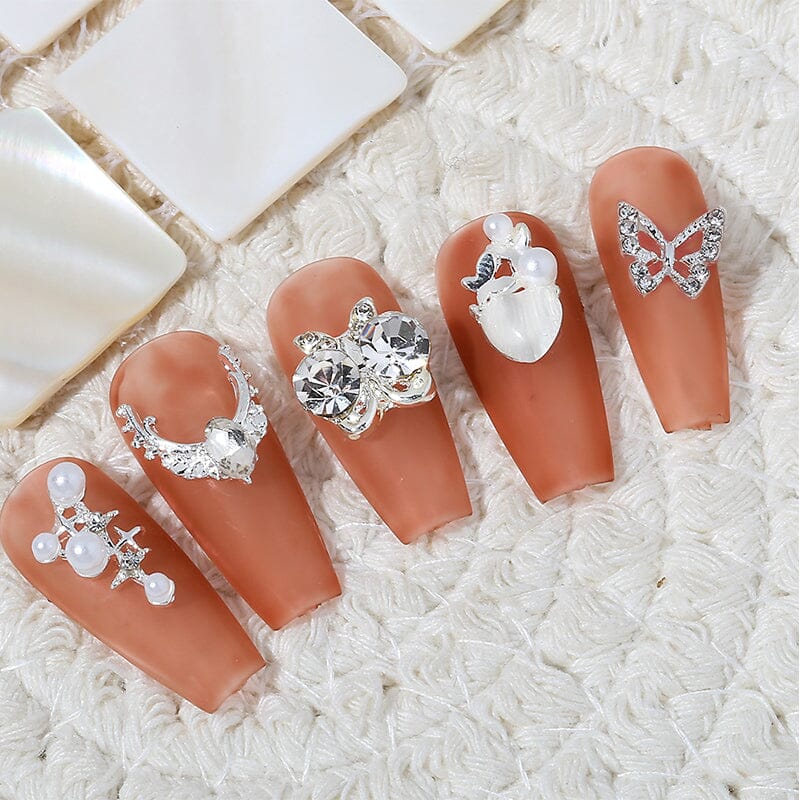 Butterfly Rhinestone Nail Decoration - Image 5