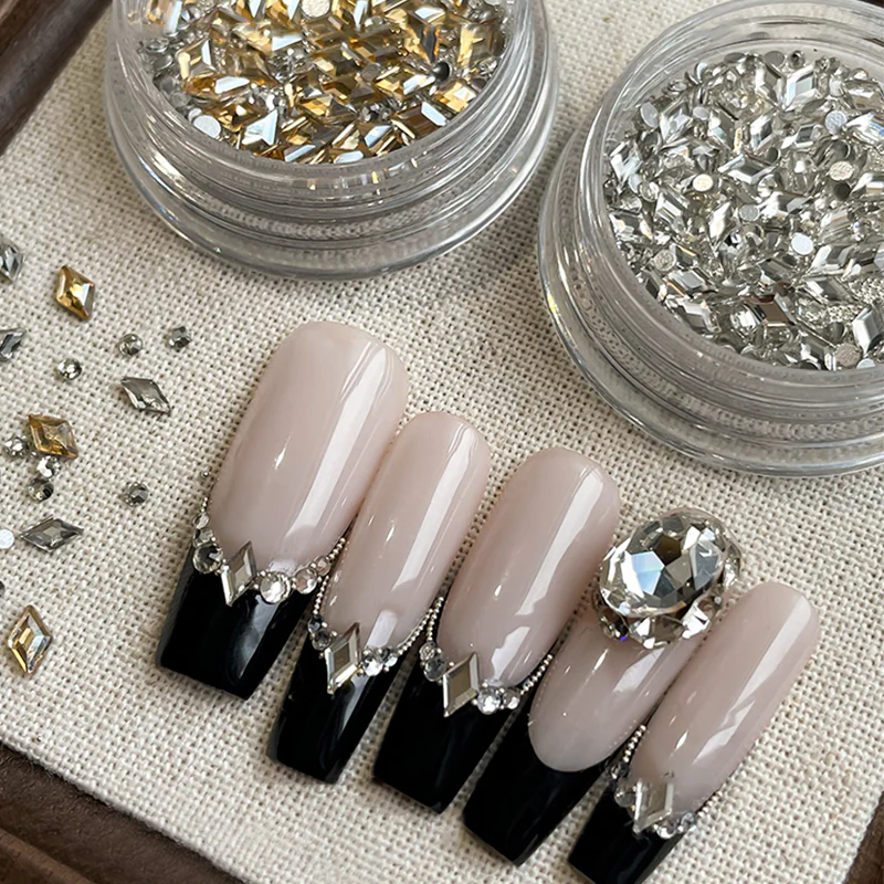 Transparent Rhombic Rhinestones #01 - Image 5